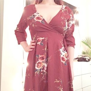 ✨ Burgundy floral dress